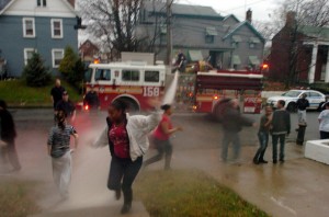Black Staten Island Mob lays seige to home 